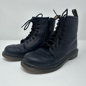 Juniors Dr. Martens Black Leather Boots Size 3